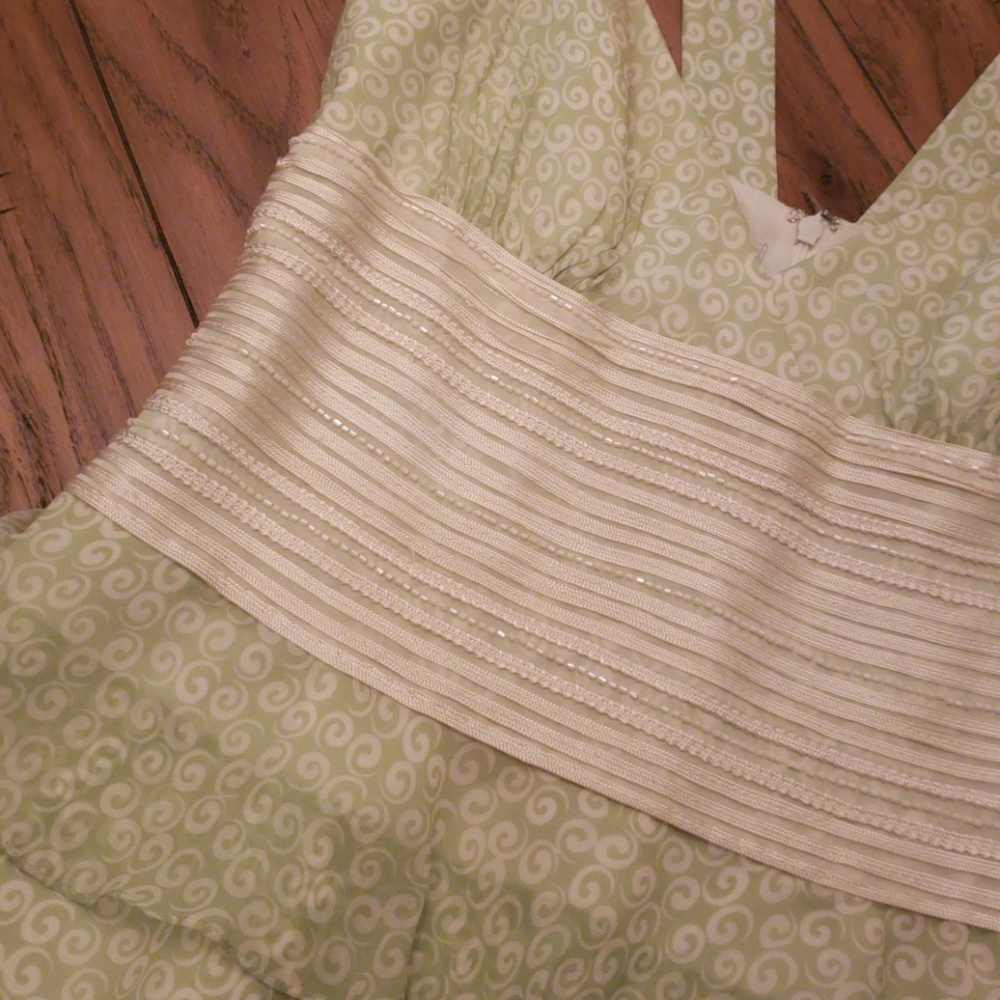 Kay Unger Mint silk tiered dress - Picture 2 of 3